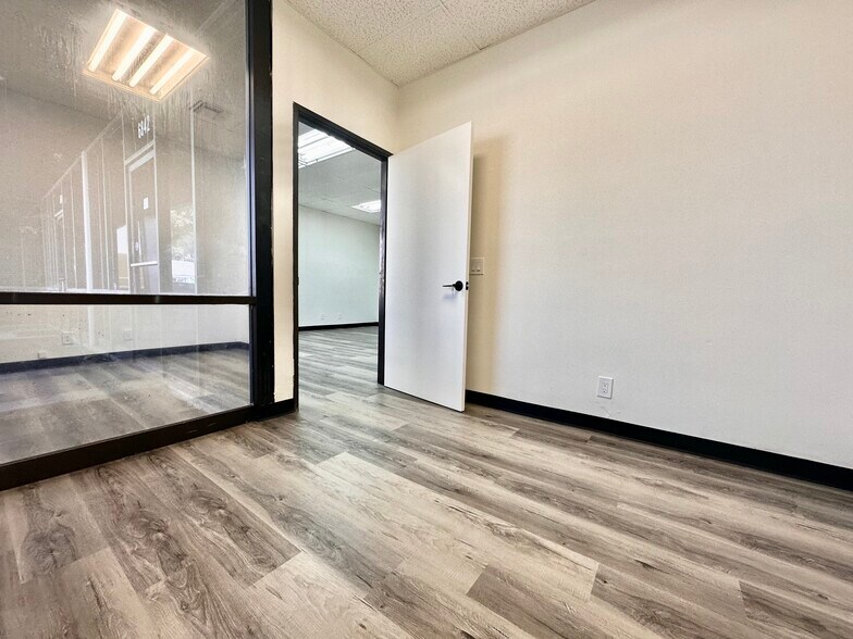 6840-6846 Suva St, Bell Gardens, CA à louer - Photo intérieure – Image 3 sur 7