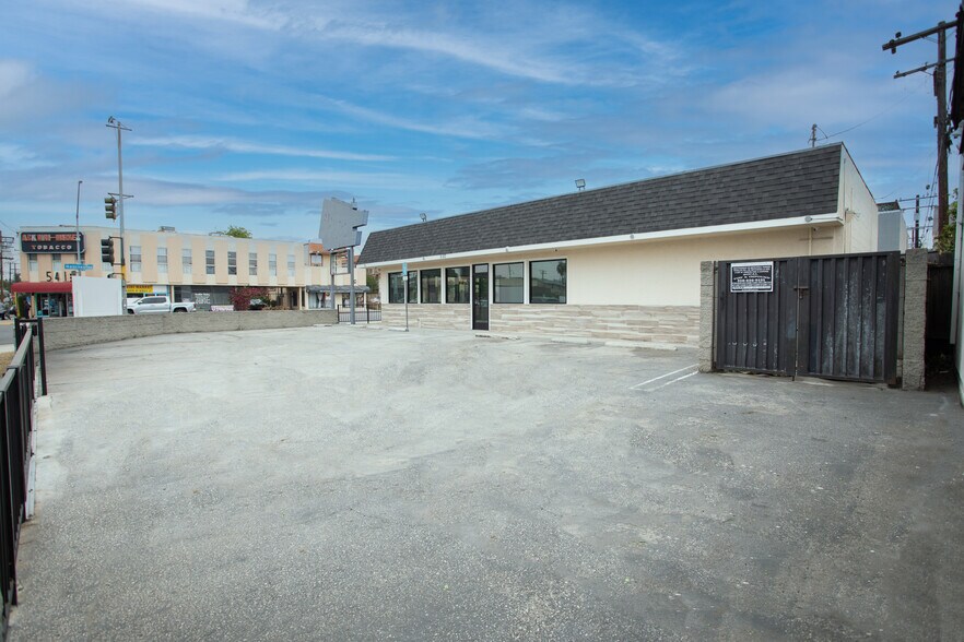 550 W Manchester Blvd, Inglewood, CA à vendre - Photo de l’immeuble – Image 3 sur 15