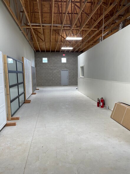 3100 Scott Dr, Austin, TX à louer - Photo intérieure – Image 3 sur 6