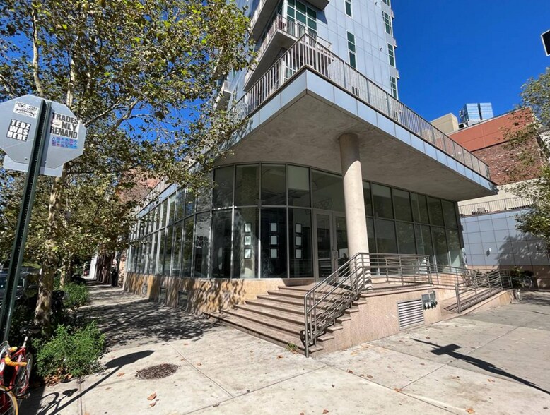 467 Keap St, Brooklyn, NY à louer - Photo de l’immeuble – Image 1 sur 7