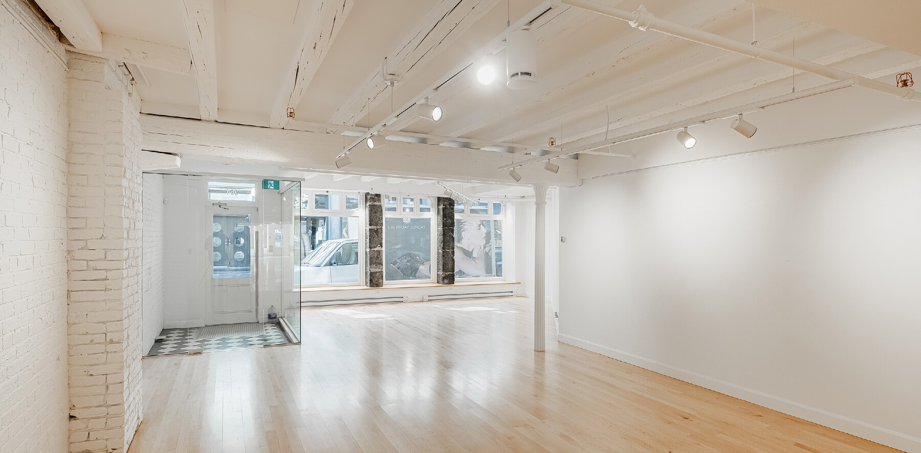 364 Rue Saint-Paul O, Montréal, QC H2Y 2B7 - Lot 364 - - Photo intérieure - Image 2 of 6
