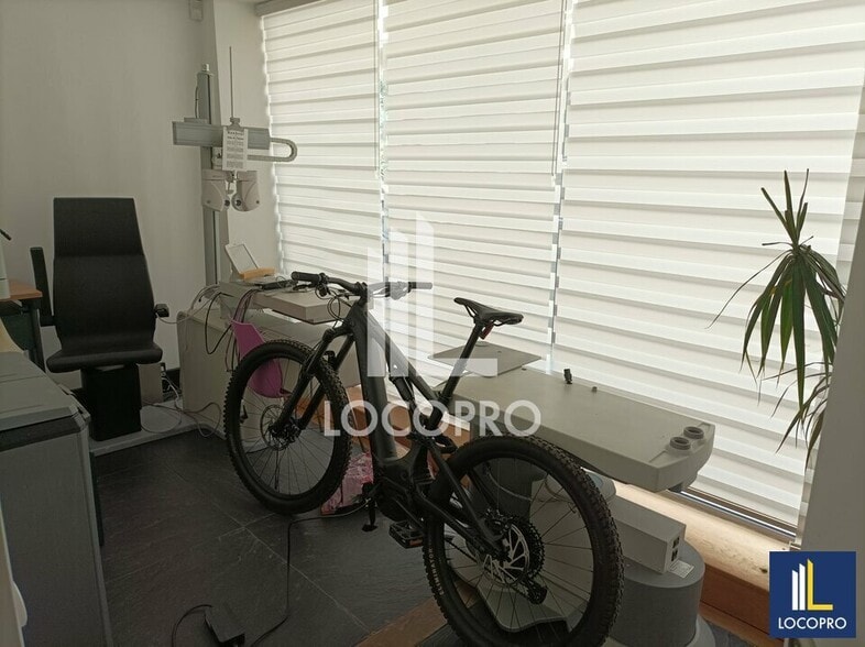Local commercial dans Nice à vendre - Photo intérieure – Image 3 sur 12
