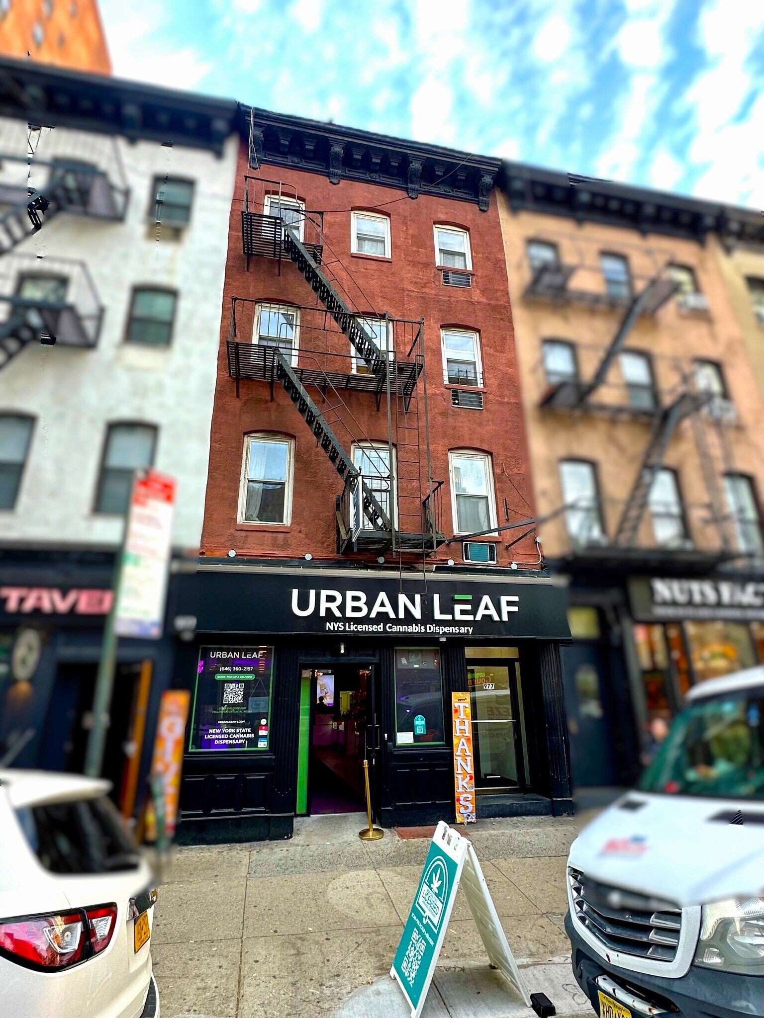 977 2nd Ave, New York, NY à vendre Photo principale– Image 1 sur 6