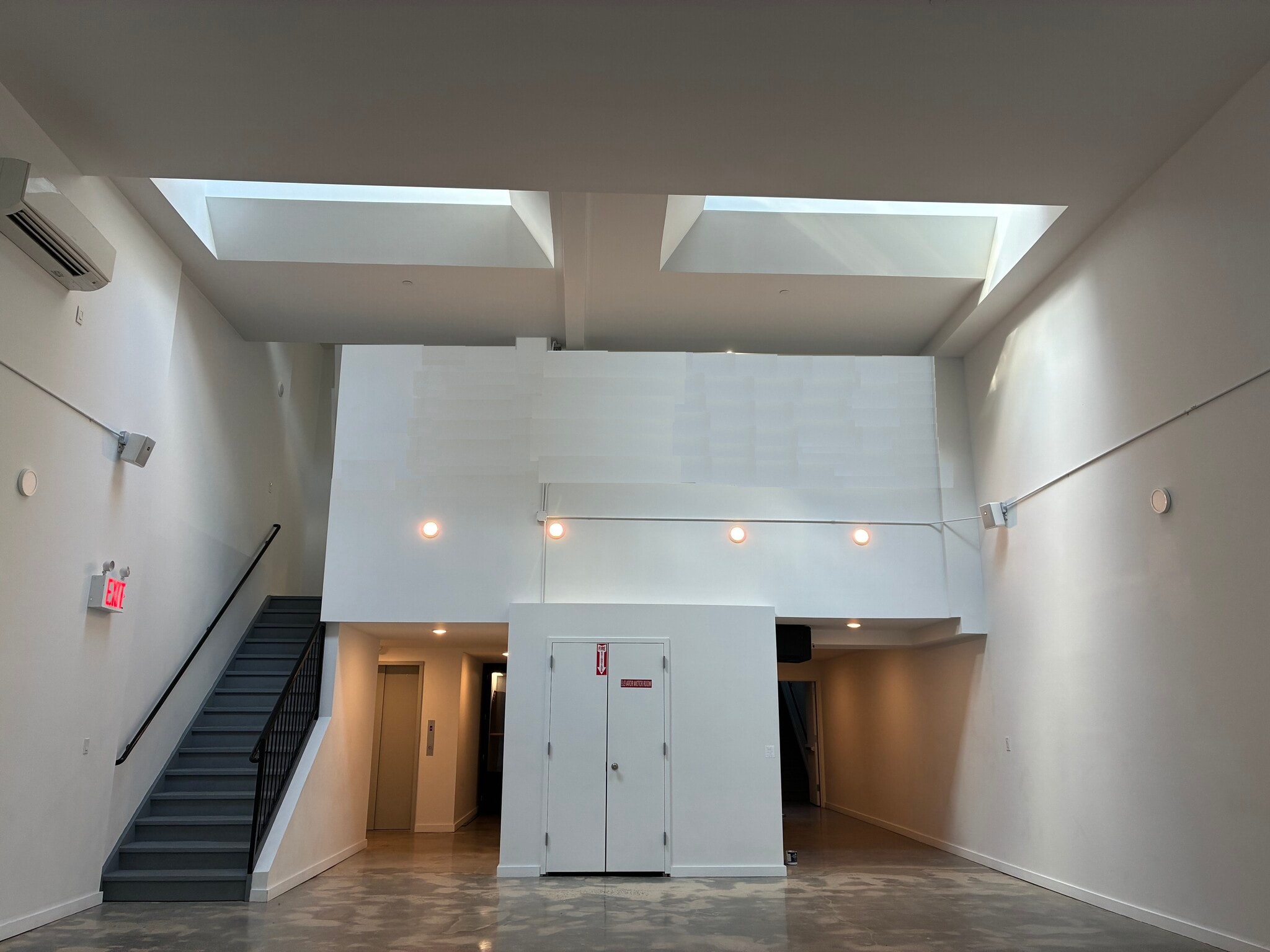 330 Atlantic Avenue, Brooklyn, NY à louer Photo intérieure– Image 1 sur 3