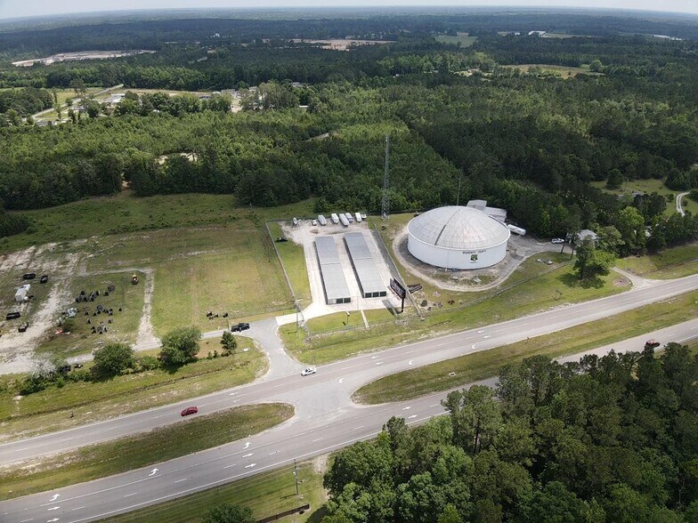 6080 Ocean Hwy E, Winnabow, NC à vendre - Photo de l’immeuble – Image 2 sur 3