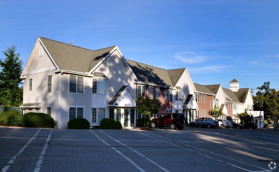 204 Cherry St, Milford, CT à vendre - Photo principale – Image 1 sur 3