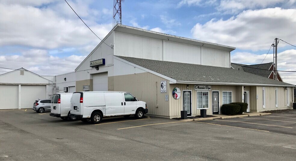 4859-4925 Fulton, Canton, OH à vendre - Photo de l’immeuble – Image 3 sur 13