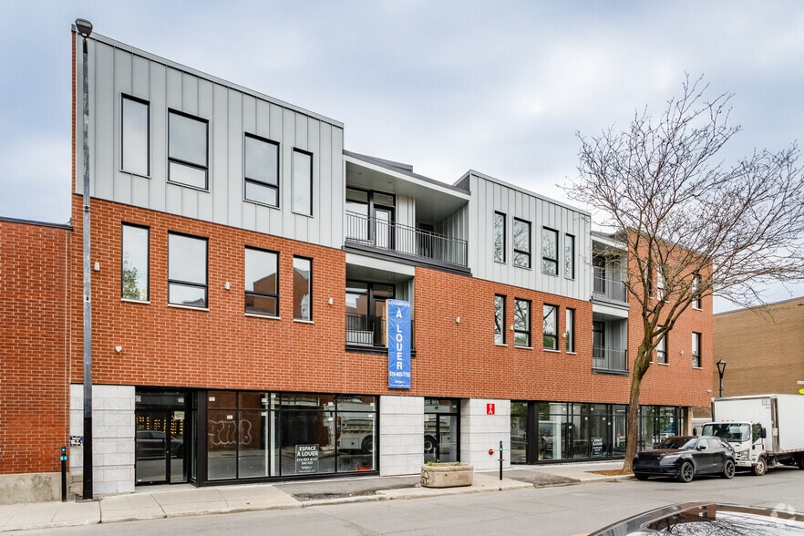 4220 Rue Notre-Dame O, Montréal, QC à louer - Photo de l’immeuble – Image 3 sur 3