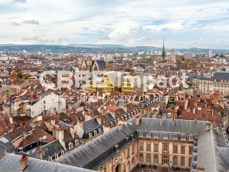 Centre Dauphine, Dijon à louer - Photo de l’immeuble – Image 3 sur 5