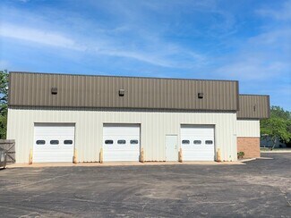 Plus de détails pour 2200-2205 Tech Ct, Woodstock, IL - Industriel/Logistique à louer