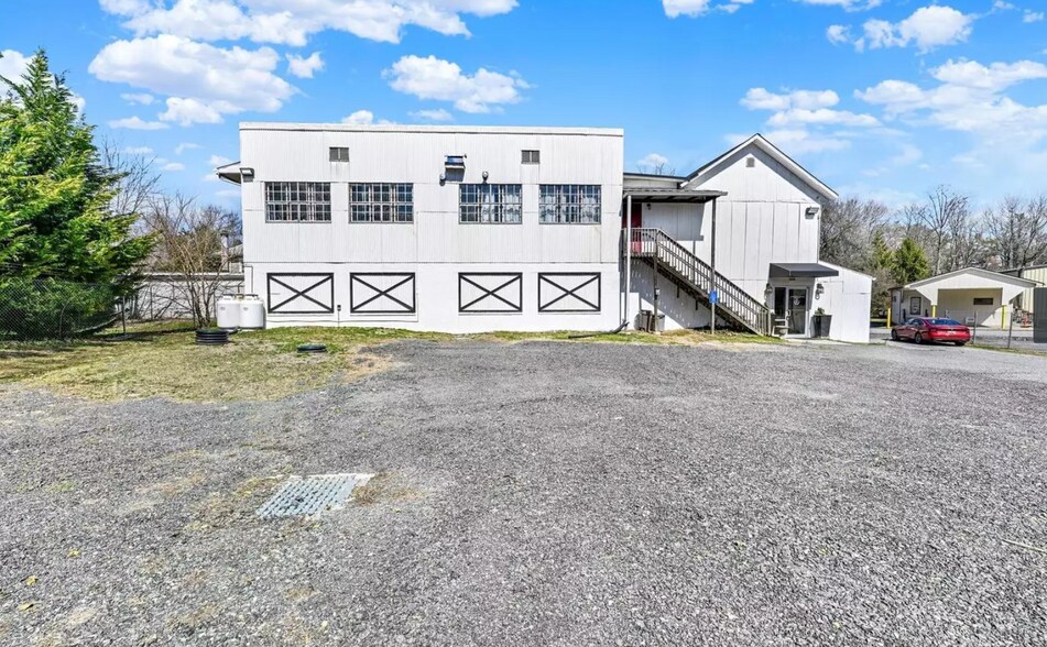 1010 Main St, Fallston, MD à vendre - Photo principale – Image 1 sur 1