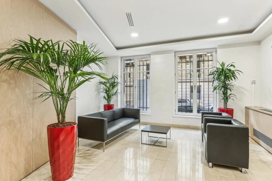 12 Rue Portalis, Paris à louer - Hall d’entrée – Image 2 sur 14