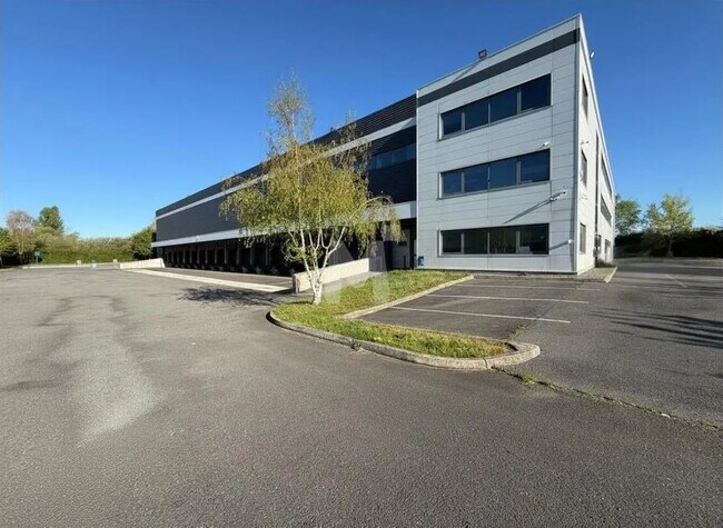 Plus de détails pour Industriel/Logistique à louer