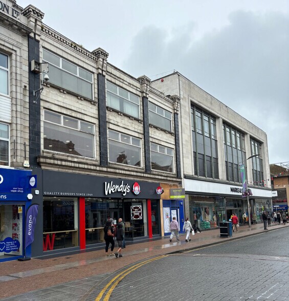 66-68 High St, Southend On Sea à vendre - Photo principale – Image 1 sur 3