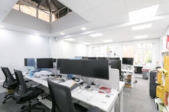 326-328 Old St, Londres à louer Photo intérieure– Image 1 sur 8