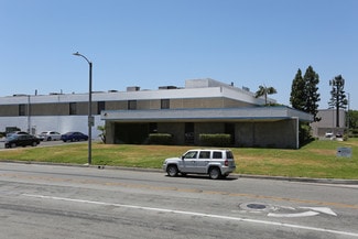 Plus de détails pour 7272 Chapman Ave, Garden Grove, CA - Local d'activités à louer