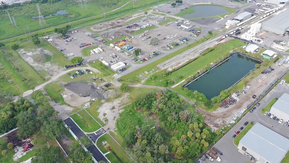 5275 Hartford St, Tampa, FL à louer - Aérien – Image 2 sur 5