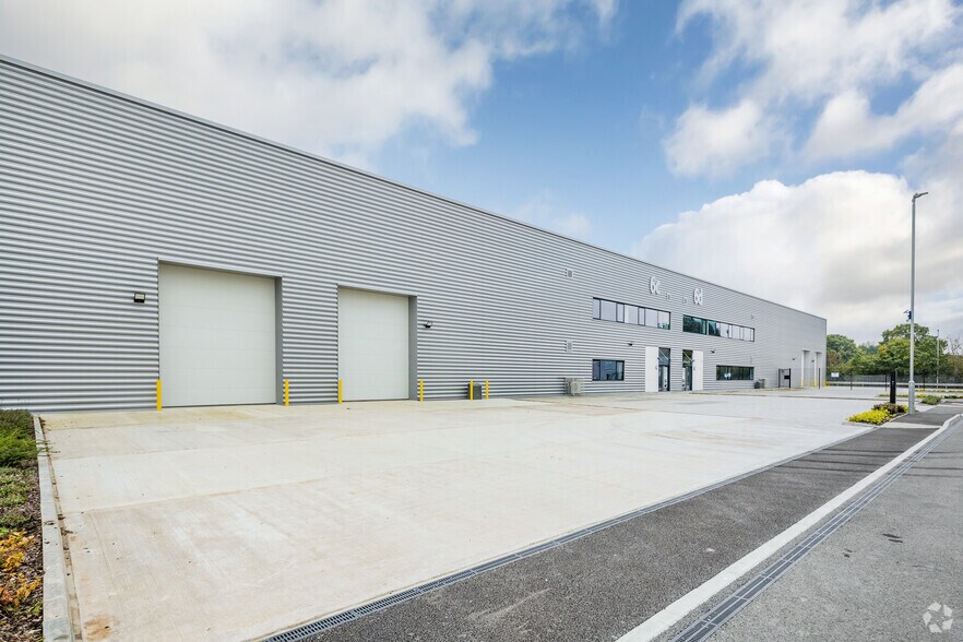 Duke Av, Cheadle à louer - Photo de l’immeuble – Image 3 sur 21