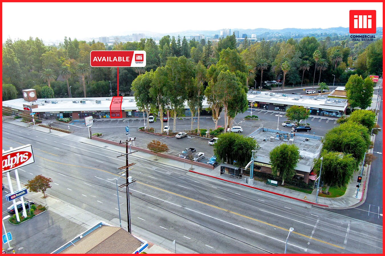 7138 Shoup Ave, Canoga Park, CA à louer Photo de l’immeuble– Image 1 sur 4