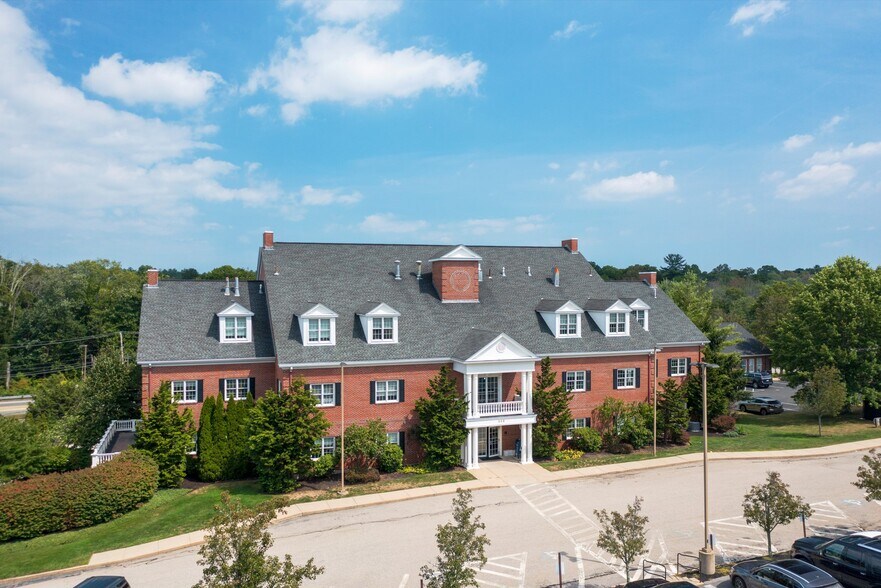 223 Chief Justice Cushing Hwy, Cohasset, MA à louer - Photo de l’immeuble – Image 2 sur 33