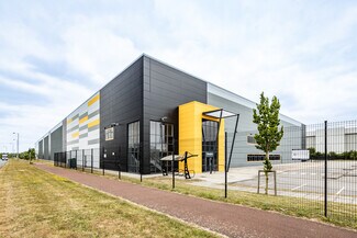 Plus de détails pour Dakota Dr, Liverpool - Industriel/Logistique à louer