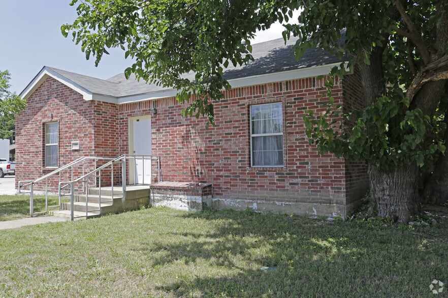 1009 N Tennessee St, McKinney, TX à louer - Photo de l’immeuble – Image 3 sur 5