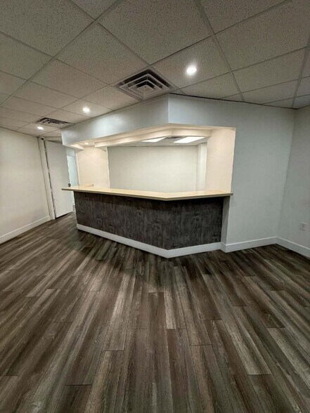 3801 Hollywood Blvd, Hollywood, FL à louer - Photo de l’immeuble – Image 2 sur 7