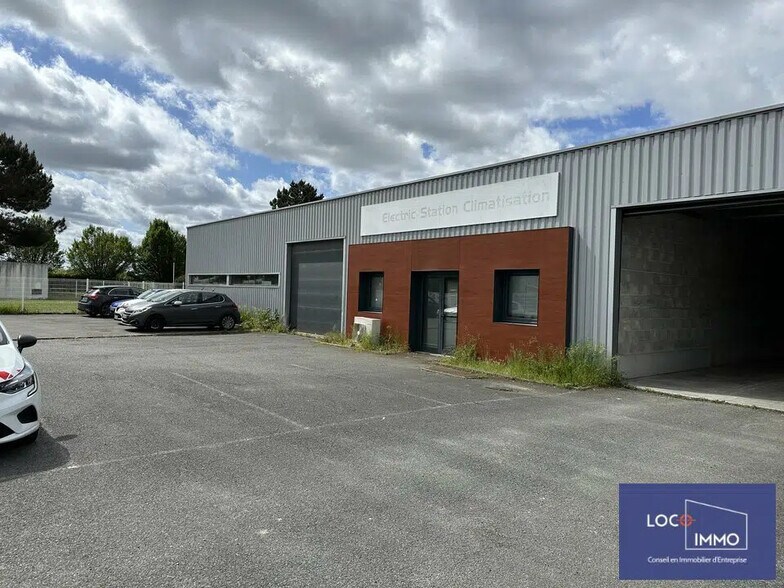 Local d’activités dans Pessac à louer - Photo de l’immeuble – Image 3 sur 4