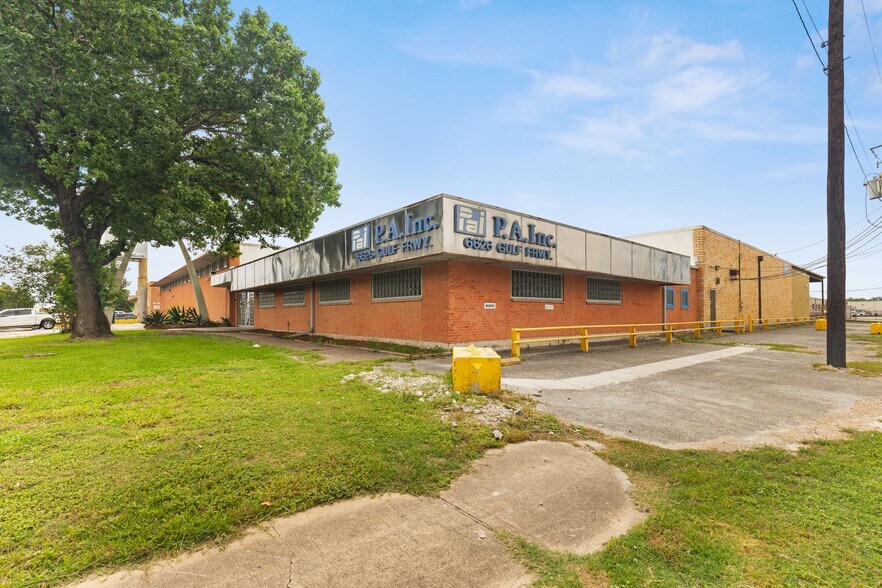 6626 Gulf Fwy, Houston, TX à vendre - Photo principale – Image 2 sur 26