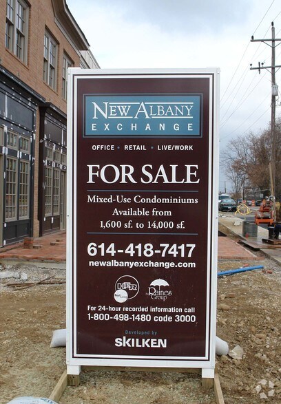 102-150 E Main St, New Albany, OH à louer - Photo de l’immeuble – Image 3 sur 7
