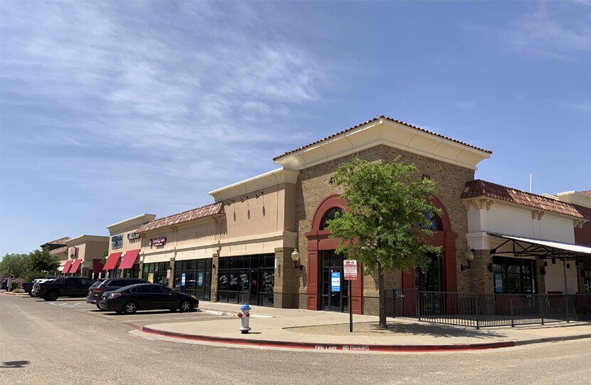 411-413 University Ave, Lubbock, TX à louer - Photo de l’immeuble – Image 2 sur 3