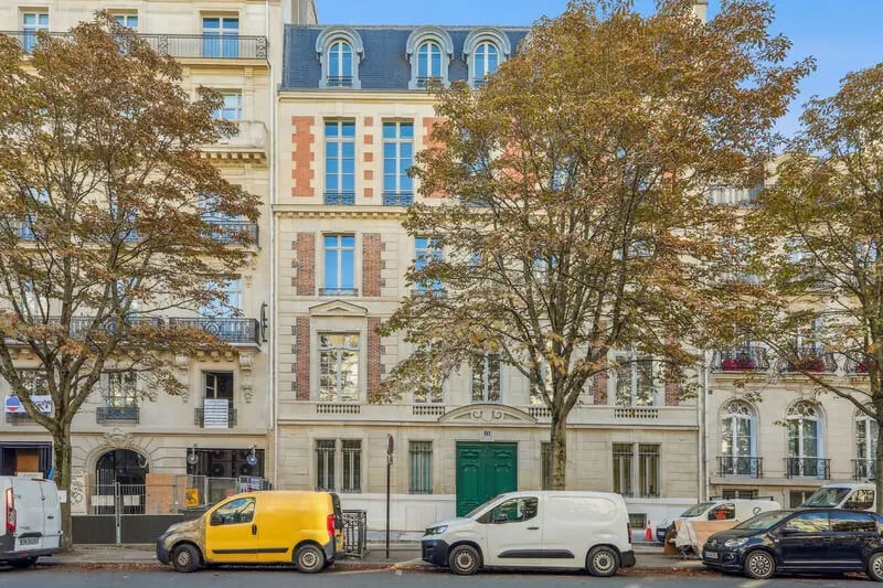 13 Avenue Hoche, Paris à louer - Photo de l’immeuble – Image 2 sur 7