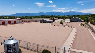 Plus de détails pour 2480-2490 N Powers Blvd, Colorado Springs, CO - Industriel/Logistique à louer