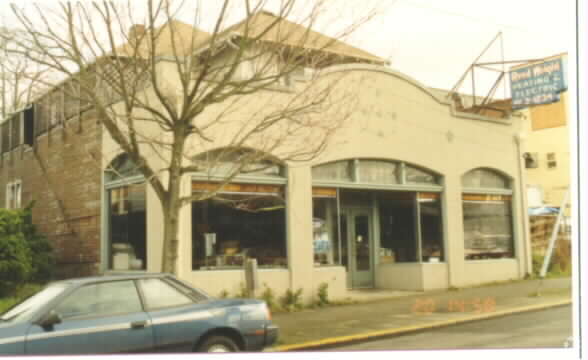 2212 Queen Anne Ave N, Seattle, WA à louer - Photo de l’immeuble – Image 3 sur 4