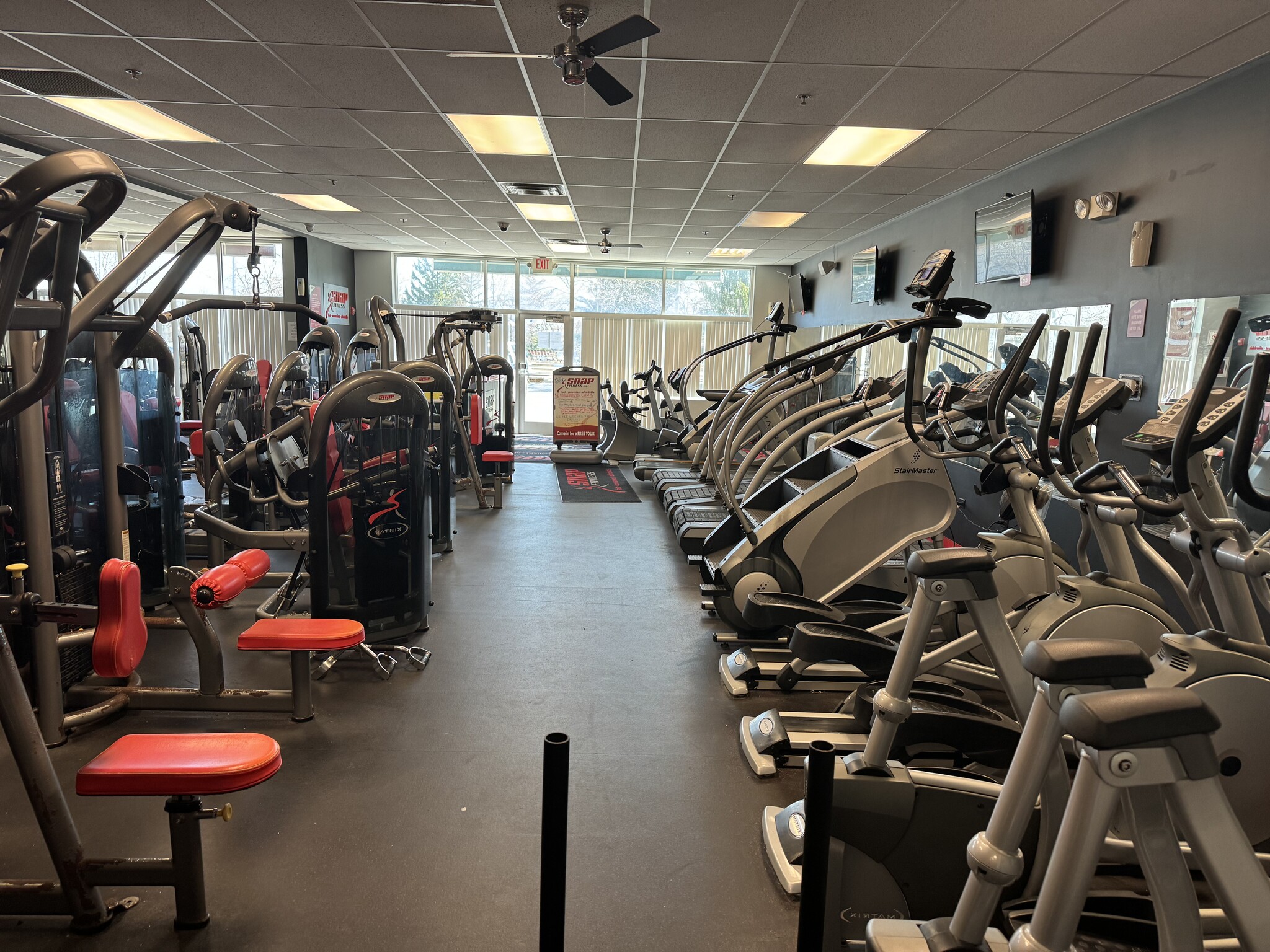 7221 State Park Rd, Fox Lake, IL à louer Photo intérieure– Image 1 sur 5