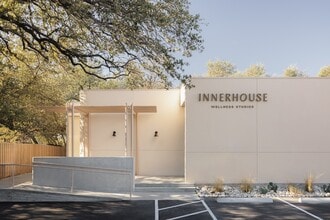4043 Steck Ave, Austin, TX à louer Photo de l’immeuble– Image 1 sur 7