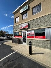 132 Mendon Rd, Cumberland, RI à louer Photo intérieure– Image 1 sur 12