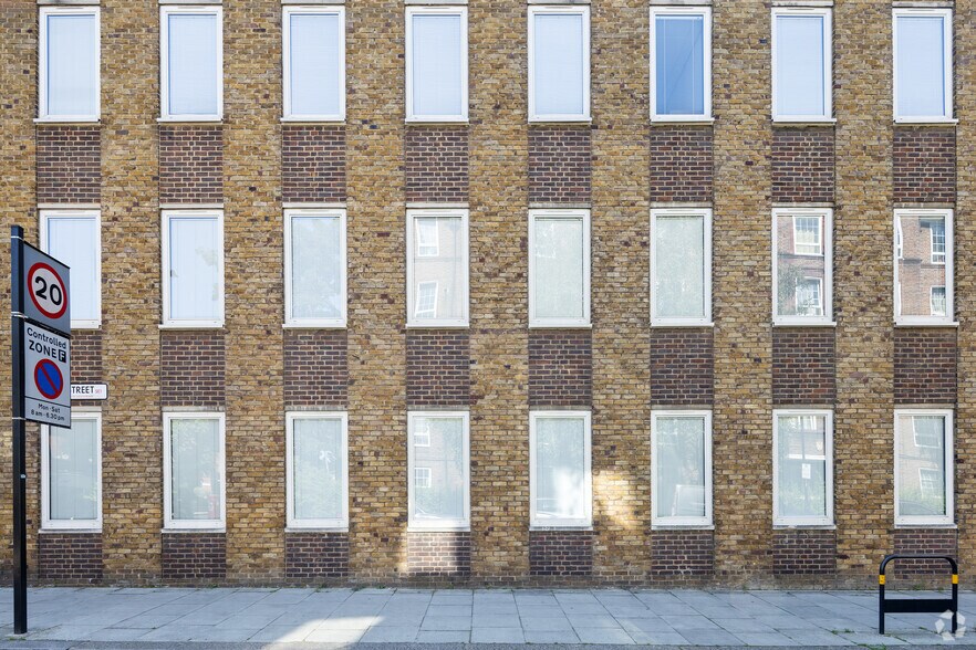 142-146 Long Ln, Londres à louer - Photo de l’immeuble – Image 1 sur 2