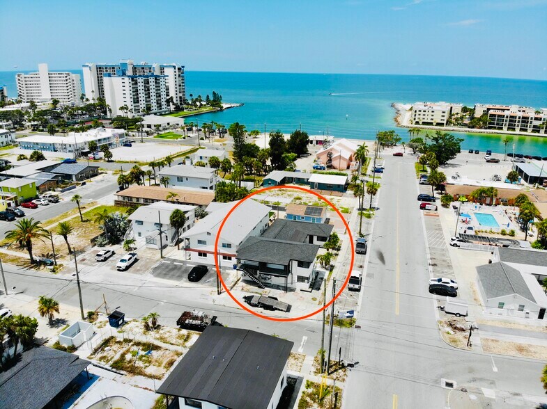600 Corey Ave, St Pete Beach, FL à vendre - Photo de l’immeuble – Image 2 sur 19