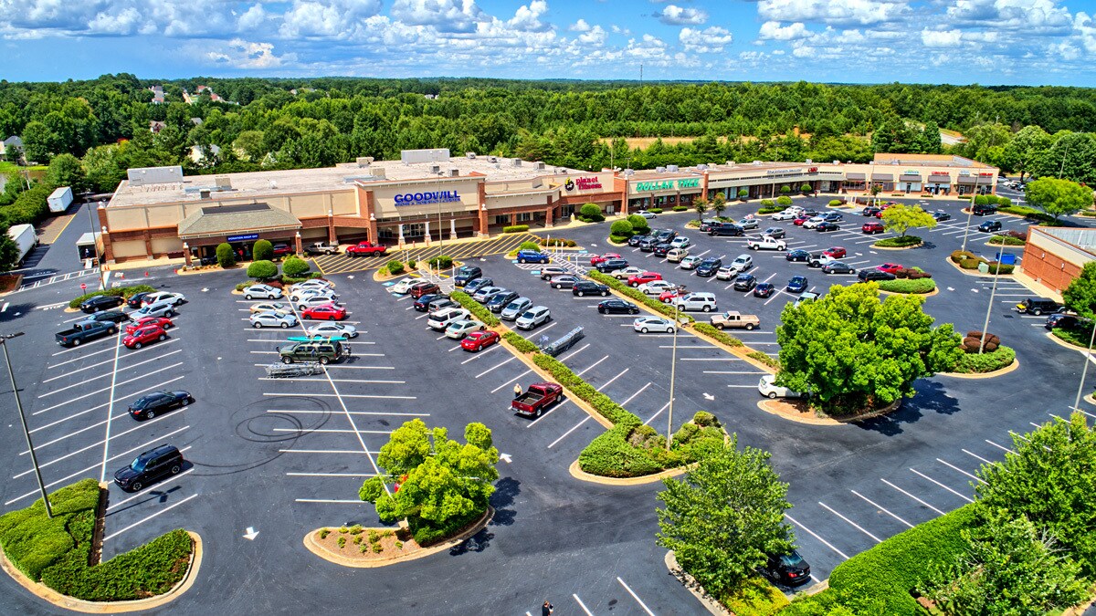 250 Jonesboro Rd, McDonough, GA à louer Photo principale– Image 1 sur 11