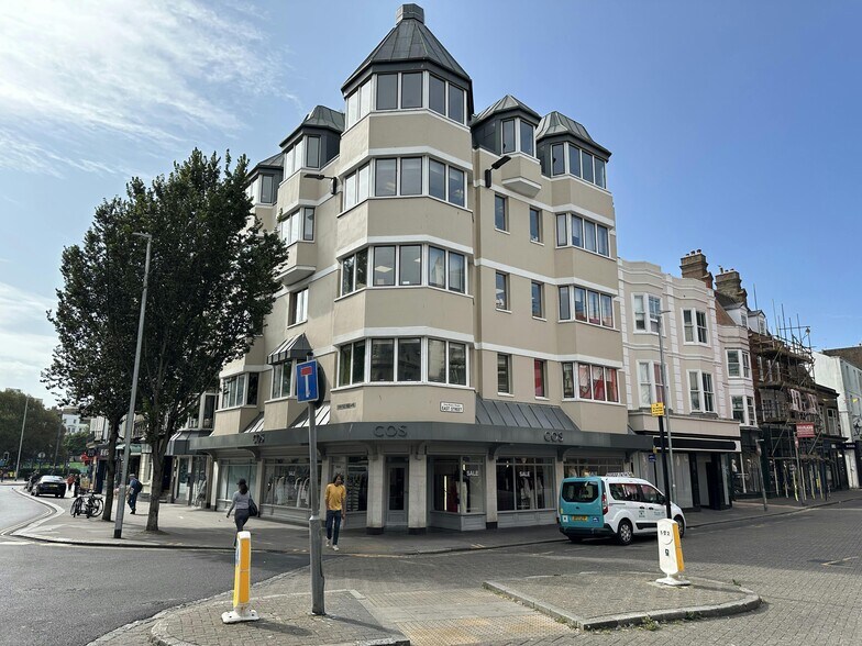 9 Castle Sq, Brighton à louer - Photo de l’immeuble – Image 1 sur 10