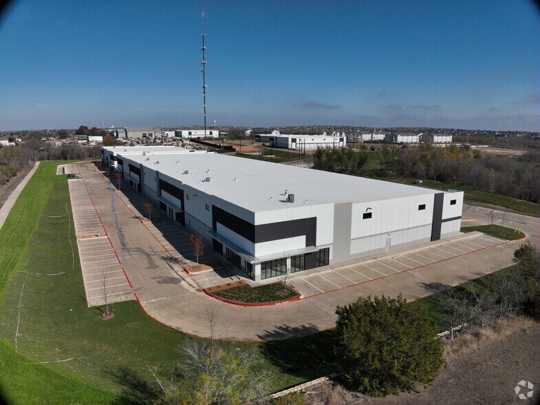 1340 FM 2001, Buda, TX à louer – Image 2 sur 25