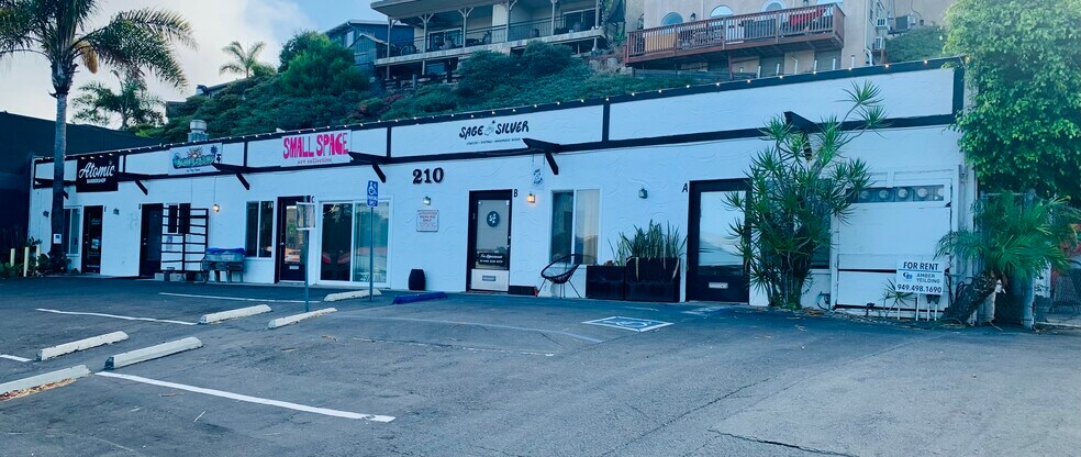 210 Calle de los Molinos, San Clemente, CA à louer - Photo de l’immeuble – Image 3 sur 10