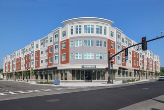 Plus de détails pour 128 Maple St, Danvers, MA - Local commercial à louer