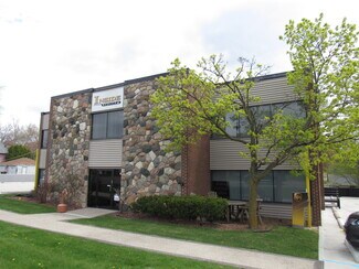 Plus de détails pour 1877 Orchard Lake Rd, Bloomfield Township, MI - Bureau à vendre