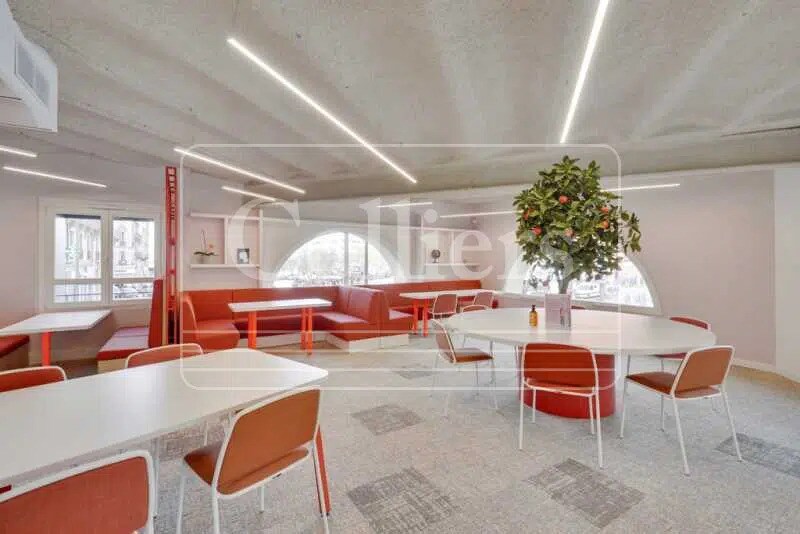 113 Rue De La Republique, Marseille à louer - Photo de l’immeuble – Image 3 sur 13