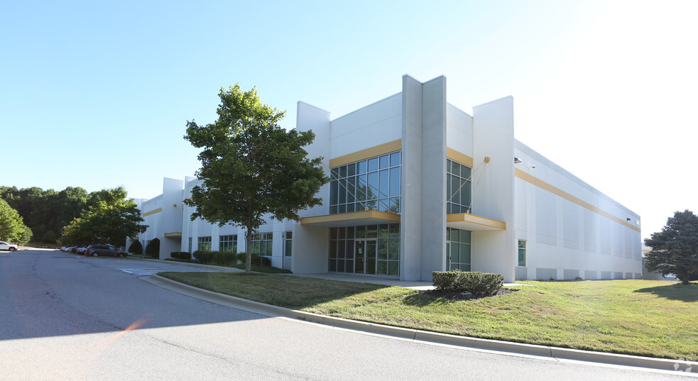 15800 Commerce Ct, Upper Marlboro, MD à louer - Photo de l’immeuble – Image 1 sur 16