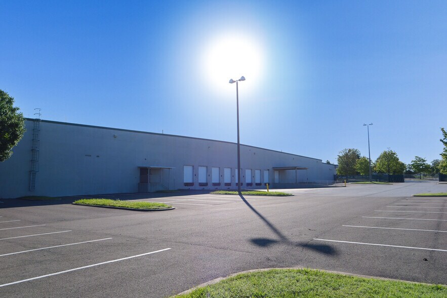 4501 Auth Pl, Marlow Heights, MD à louer - Photo de l’immeuble – Image 2 sur 3