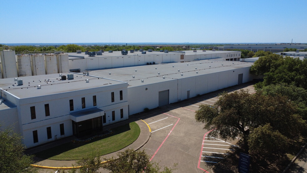 4209 Barnett Blvd, Arlington, TX à louer - Photo de l’immeuble – Image 3 sur 6