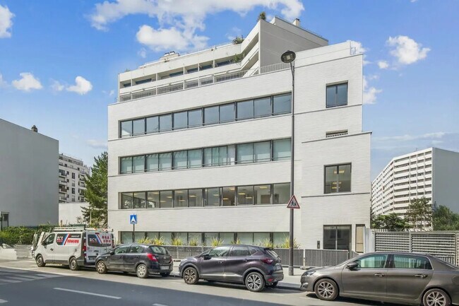 Plus de détails pour Bureau à louer